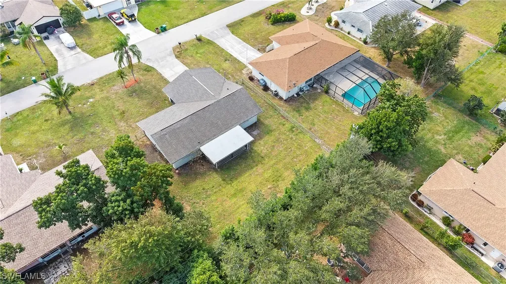 1311 SE 33rd Terrace Cape Coral FL 33904