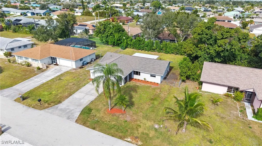 1311 SE 33rd Terrace Cape Coral FL 33904
