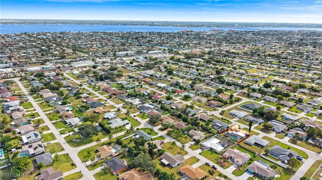 1311 SE 33rd Terrace Cape Coral FL 33904