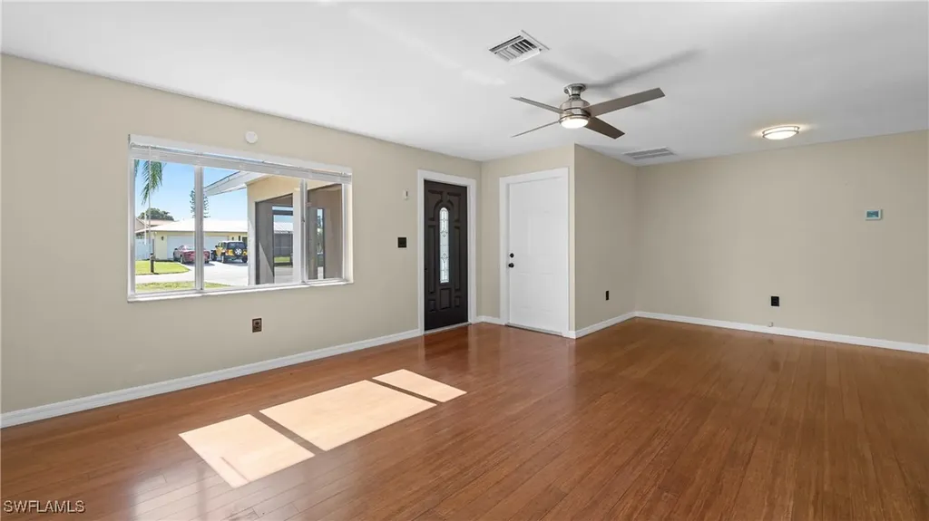 1311 SE 33rd Terrace Cape Coral FL 33904