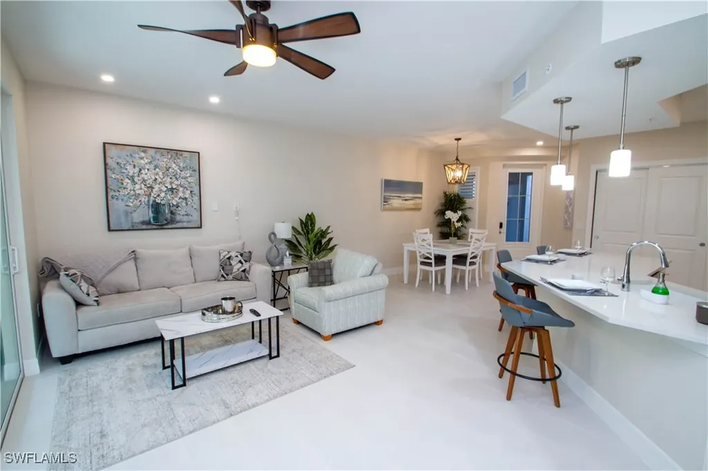 262 Indies Drive Naples FL 34114