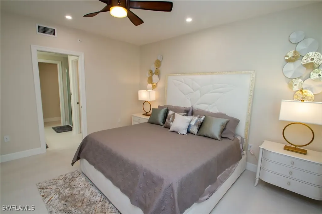 262 Indies Drive Naples FL 34114