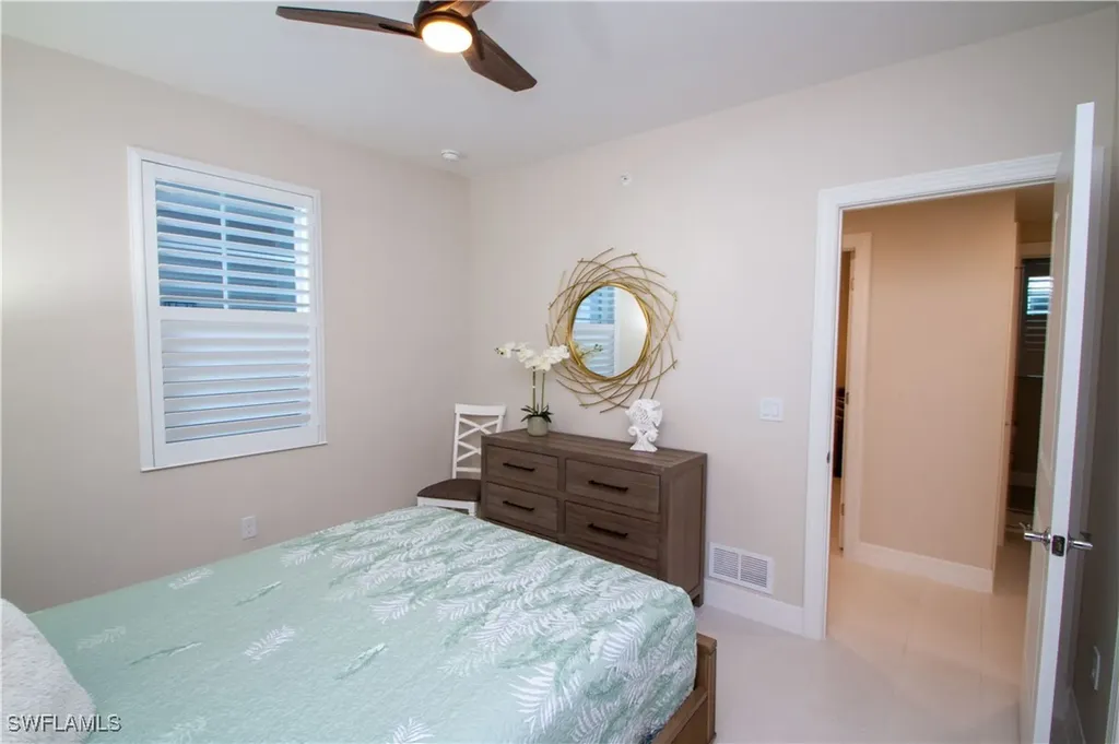262 Indies Drive Naples FL 34114