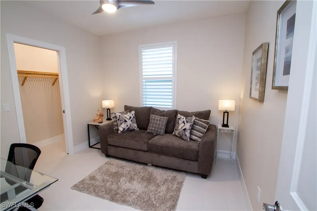 262 Indies Drive Naples FL 34114
