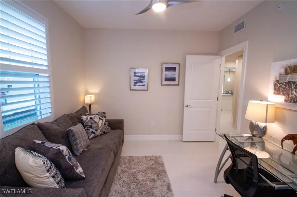 262 Indies Drive Naples FL 34114