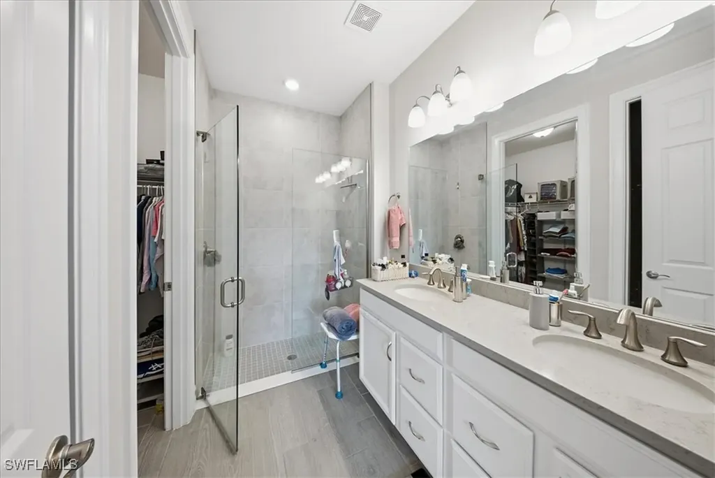 1074 Enbrook Loop Naples FL 34114