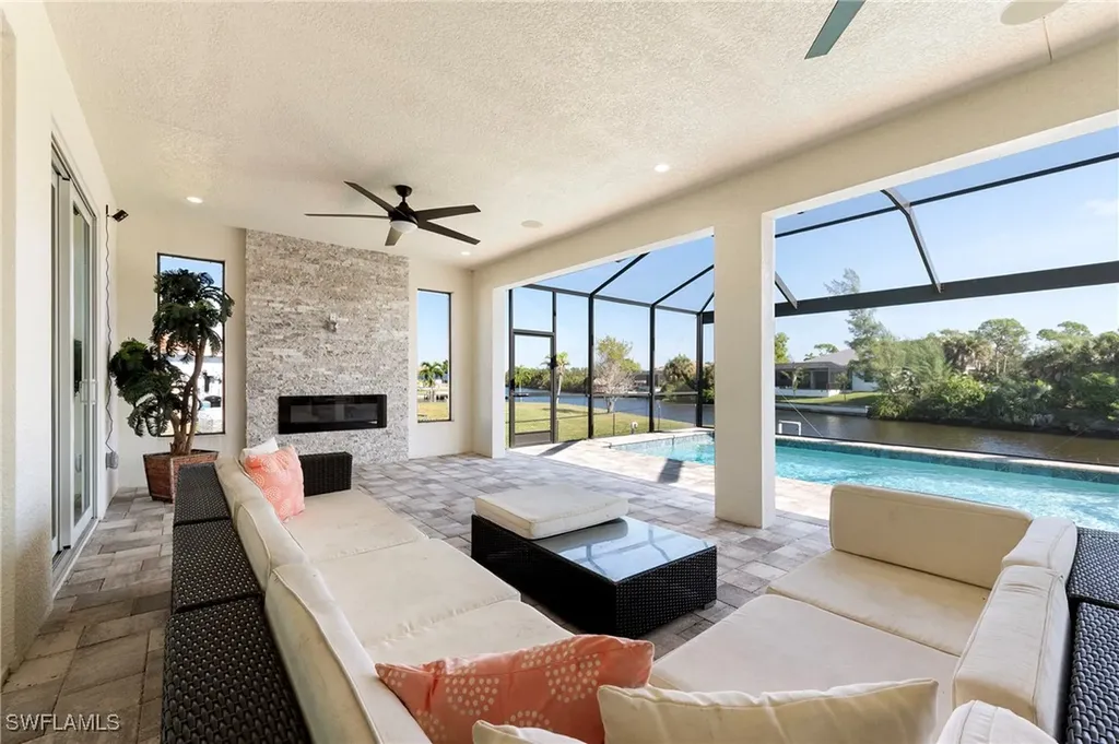 2833 NW 41st Avenue Cape Coral FL 33993