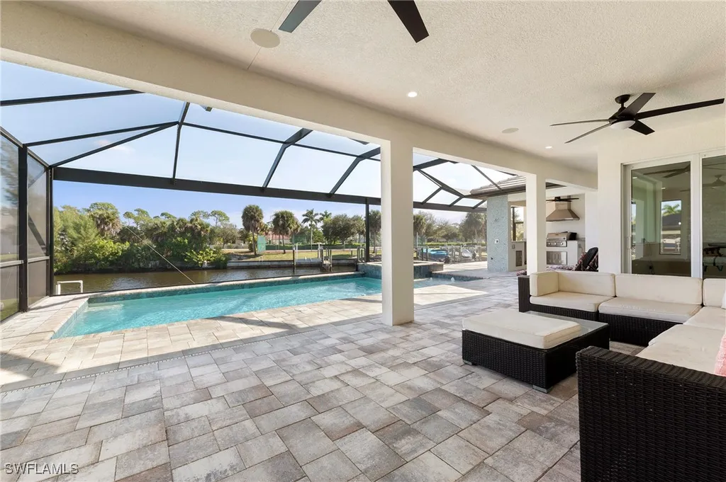 2833 NW 41st Avenue Cape Coral FL 33993