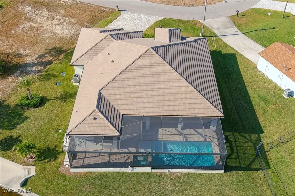 2833 NW 41st Avenue Cape Coral FL 33993
