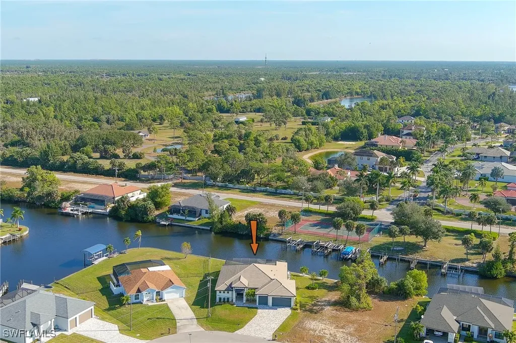 2833 NW 41st Avenue Cape Coral FL 33993