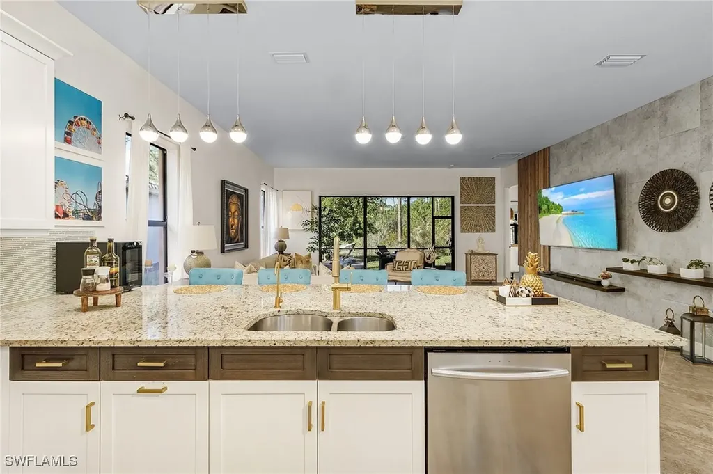 3063 Hudson Terrace Naples FL 34119
