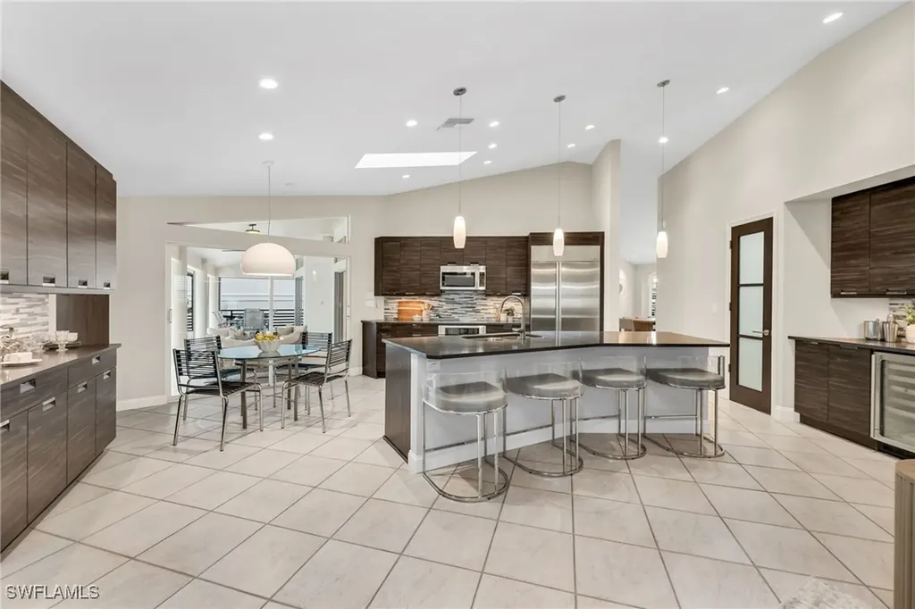 404 Bayside Avenue Naples FL 34108