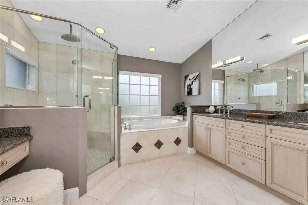 404 Bayside Avenue Naples FL 34108