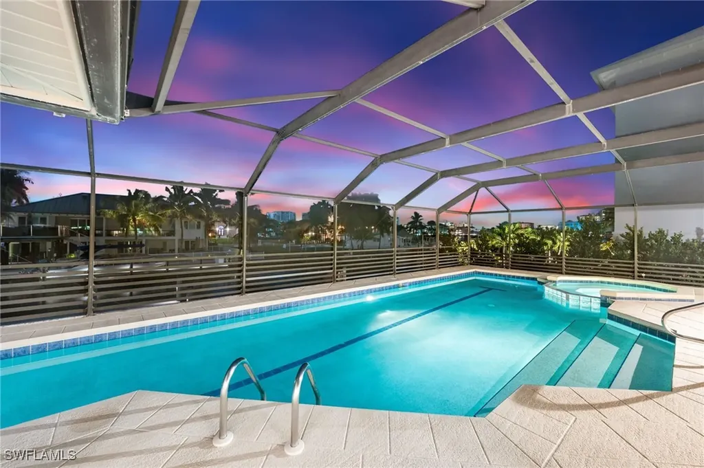 404 Bayside Avenue Naples FL 34108
