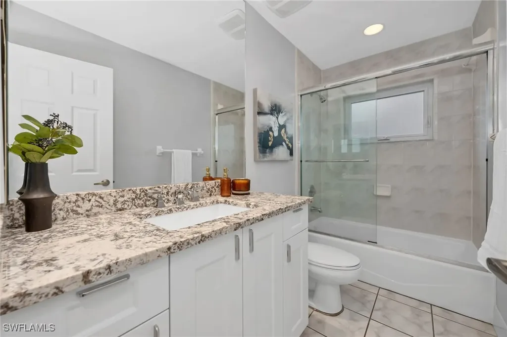 404 Bayside Avenue Naples FL 34108
