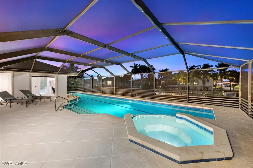 404 Bayside Avenue Naples FL 34108
