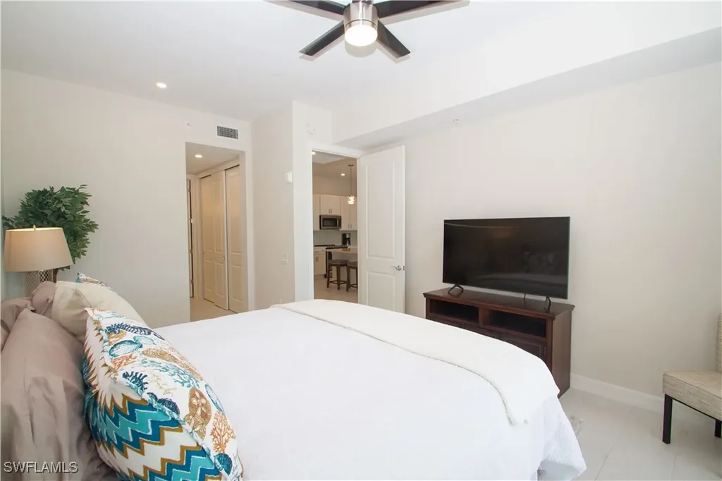 163 Indies Drive E Naples FL 34114