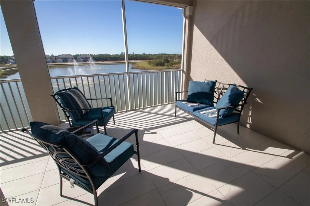 163 Indies Drive E Naples FL 34114
