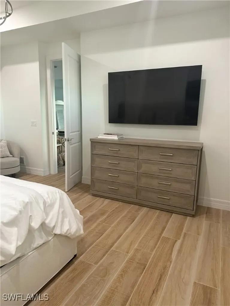 207 Indies Drive E Naples FL 34114