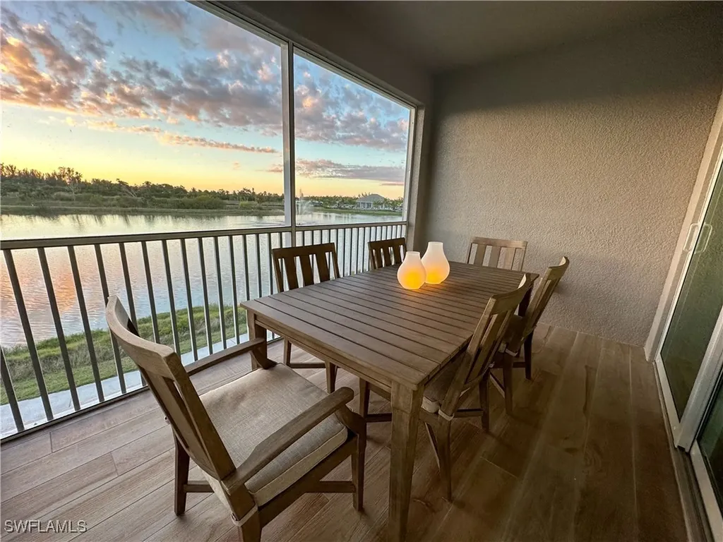 207 Indies Drive E Naples FL 34114