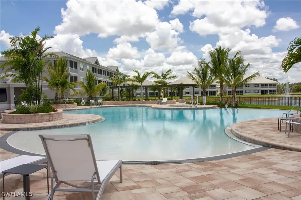 207 Indies Drive E Naples FL 34114