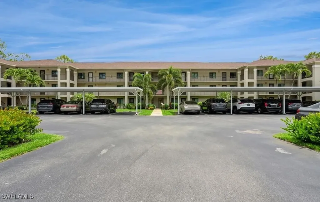 5716 Deauville Circle Naples FL 34112