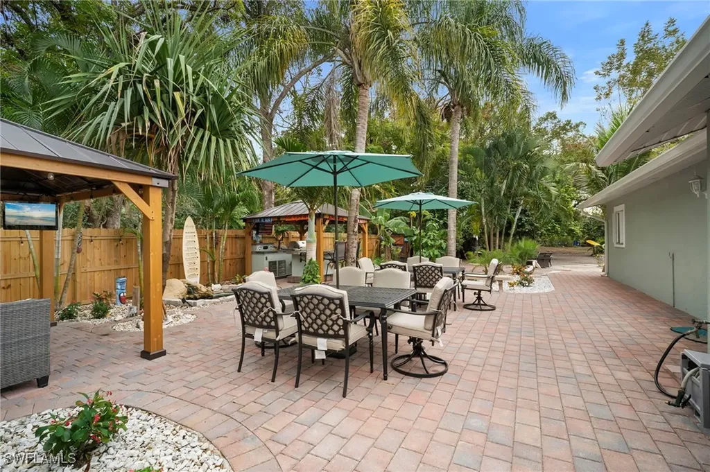 191 Abbey Lane North Fort Myers FL 33917