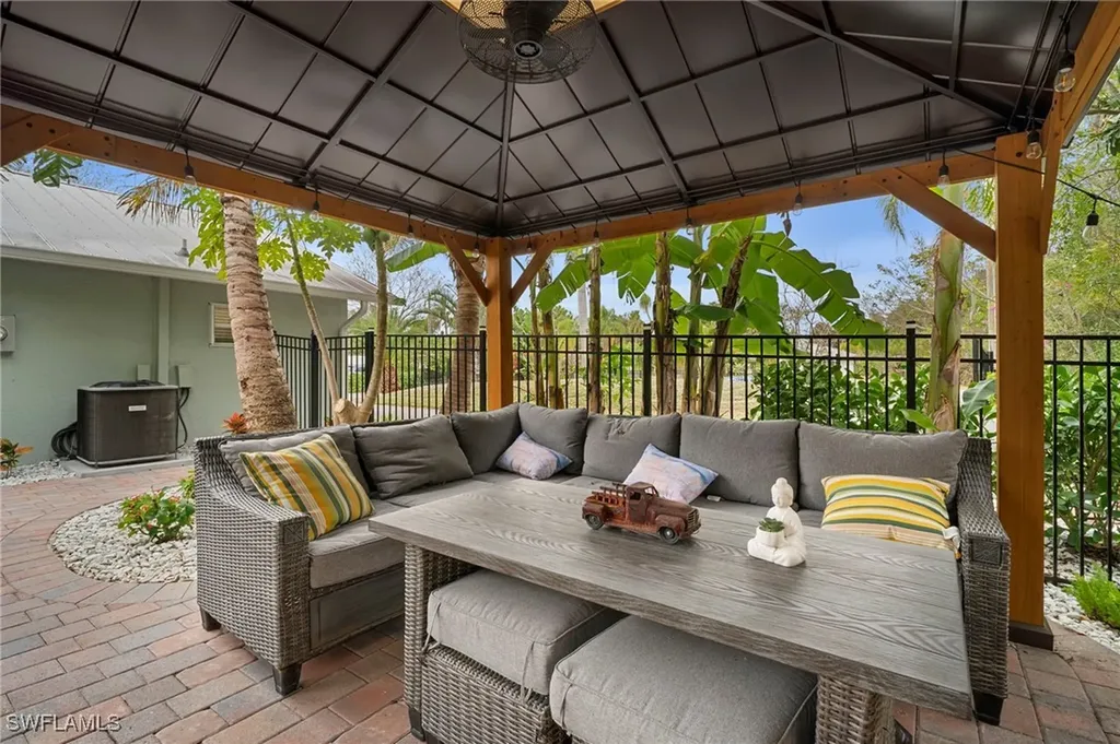 191 Abbey Lane North Fort Myers FL 33917