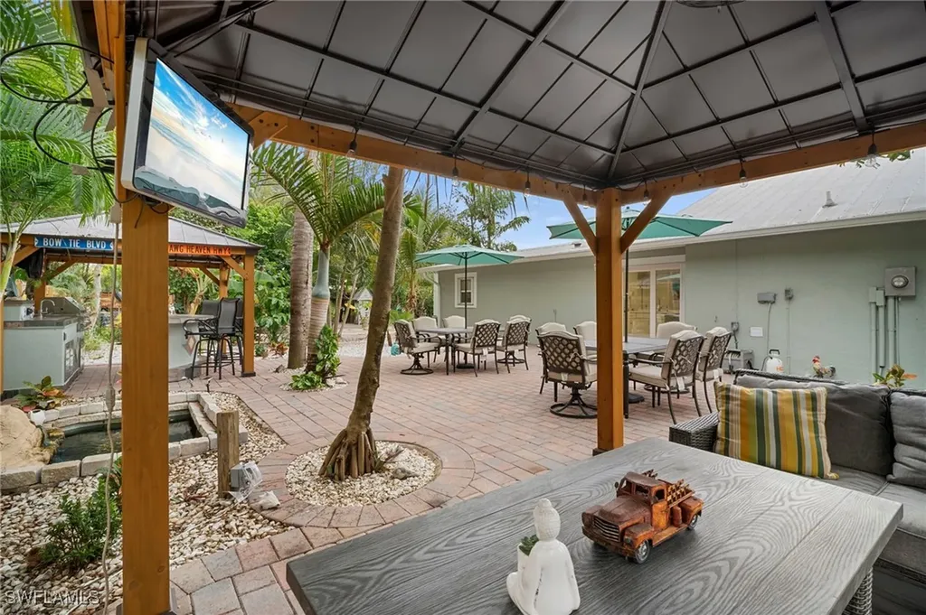 191 Abbey Lane North Fort Myers FL 33917