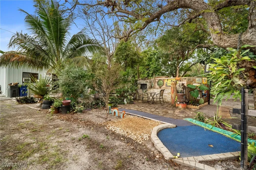 191 Abbey Lane North Fort Myers FL 33917