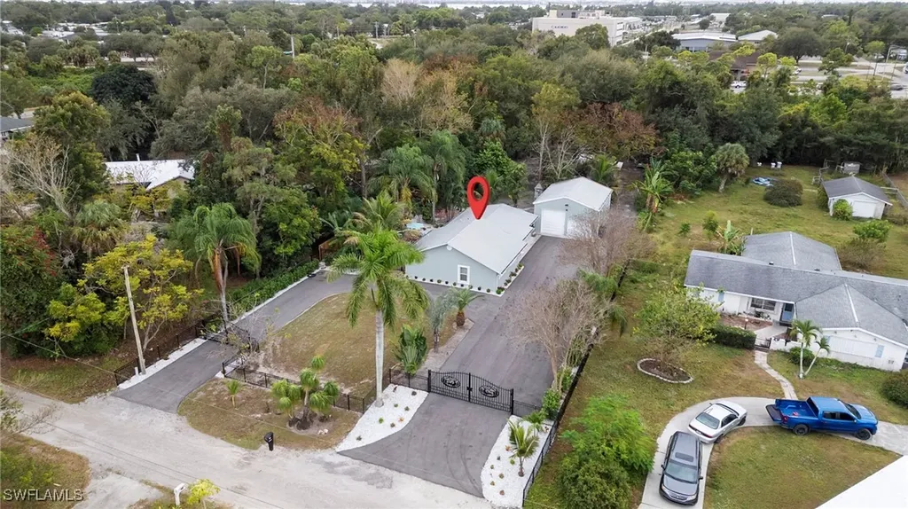 191 Abbey Lane North Fort Myers FL 33917