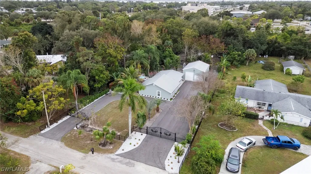 191 Abbey Lane North Fort Myers FL 33917