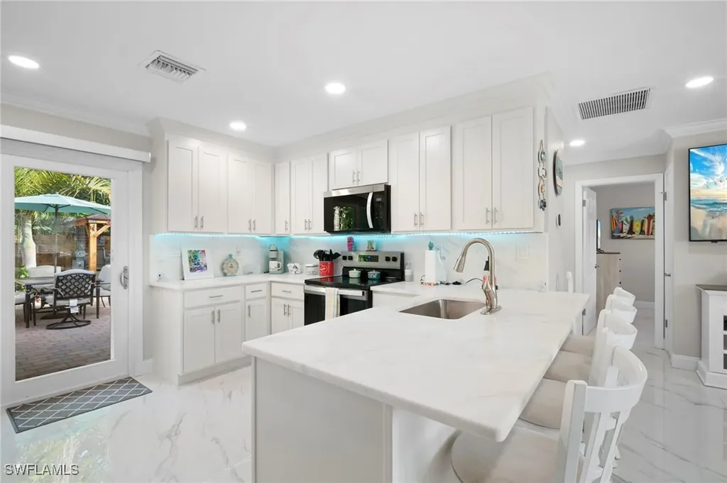 191 Abbey Lane North Fort Myers FL 33917
