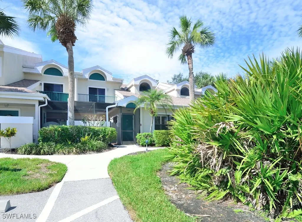 66 Emerald Woods Drive Naples FL 34108