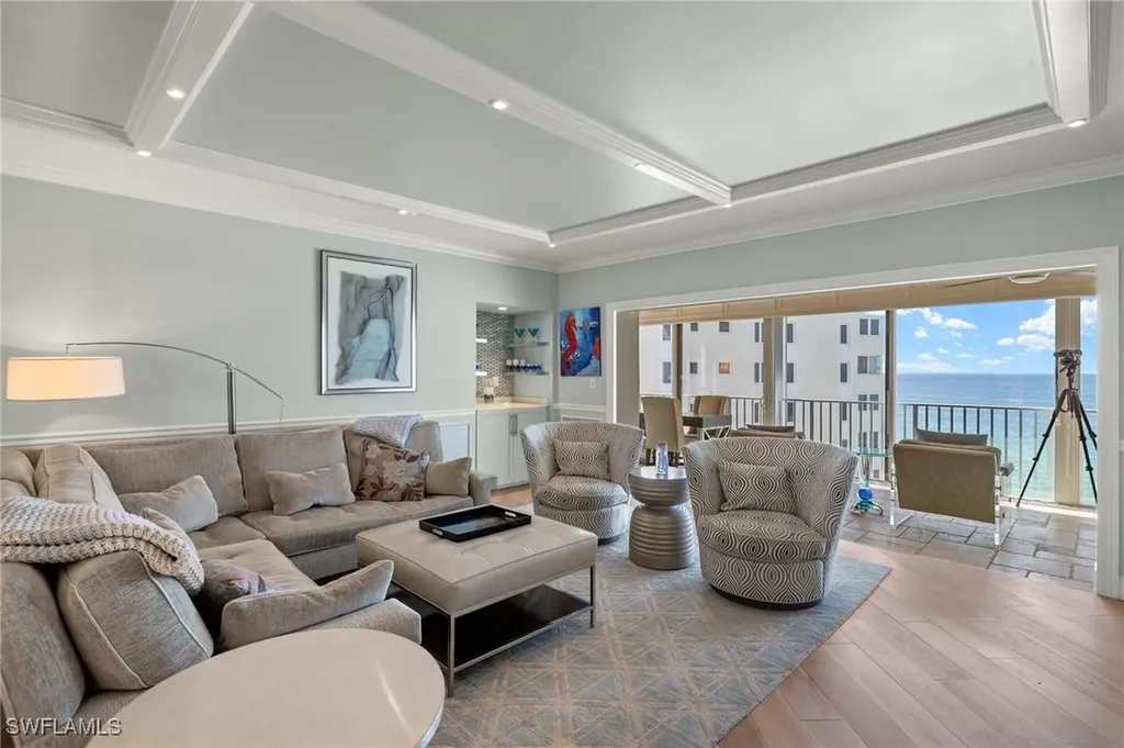 2901 Gulf Shore Boulevard N Naples FL 34103