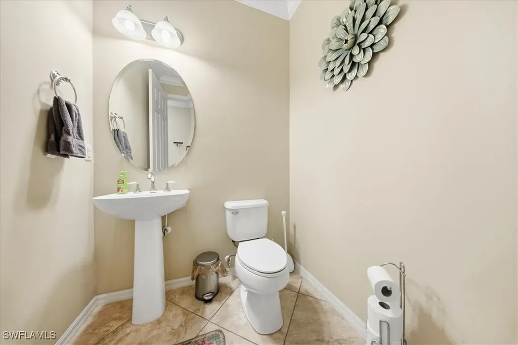 9063 Capistrano Street N Naples FL 34113