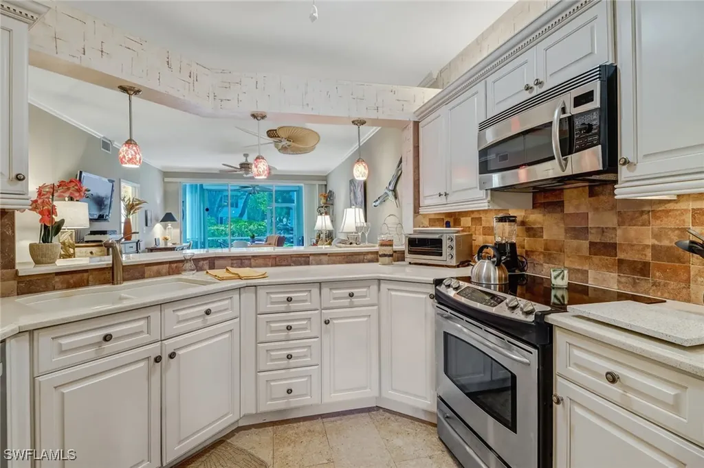 7108 Barrington Circle Naples FL 34108