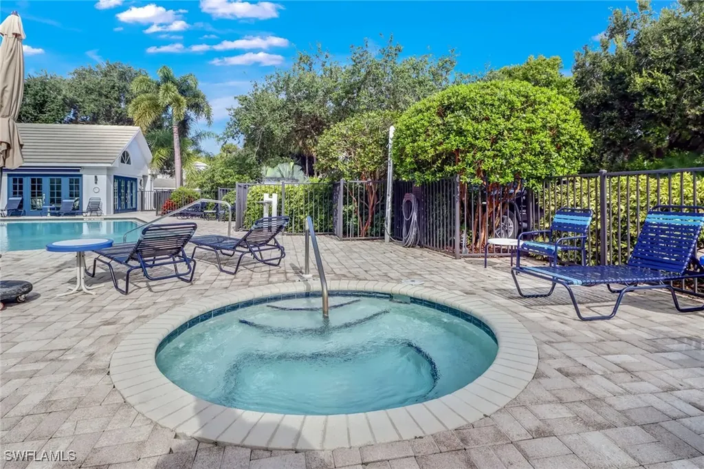 7108 Barrington Circle Naples FL 34108