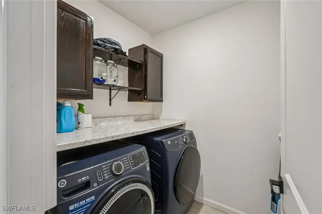 1905 NE 17th Avenue Cape Coral FL 33909