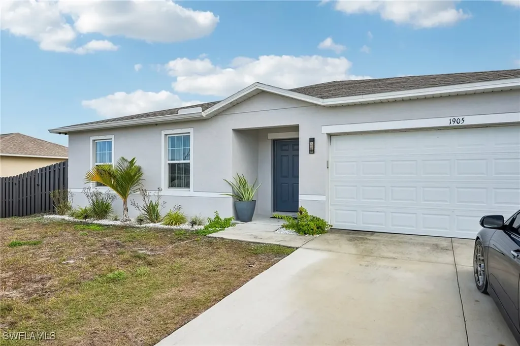 1905 NE 17th Avenue Cape Coral FL 33909