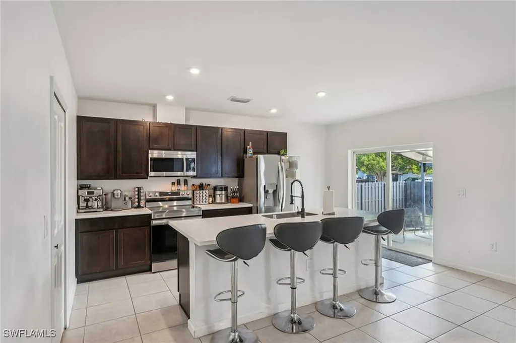 1905 NE 17th Avenue Cape Coral FL 33909