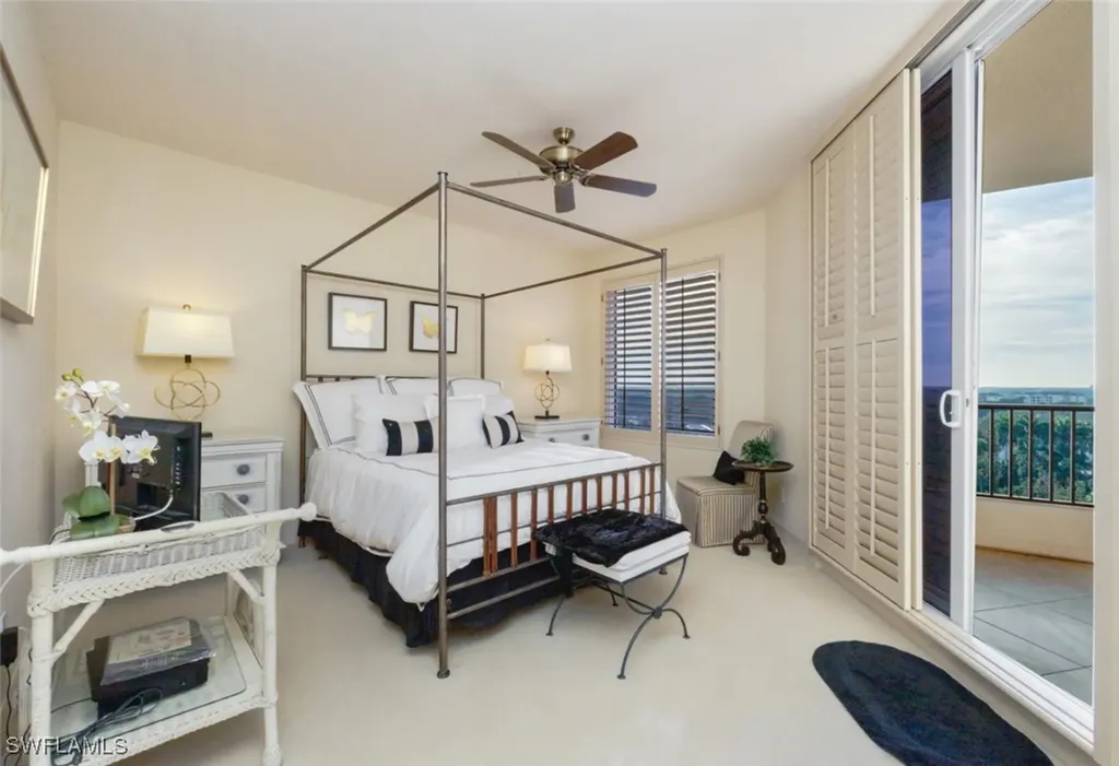 7575 Pelican Bay Boulevard Naples FL 34108