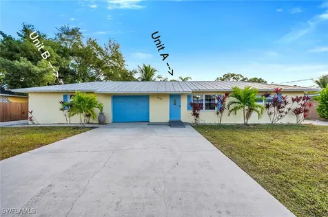 2772 Riverview Drive Naples FL 34112
