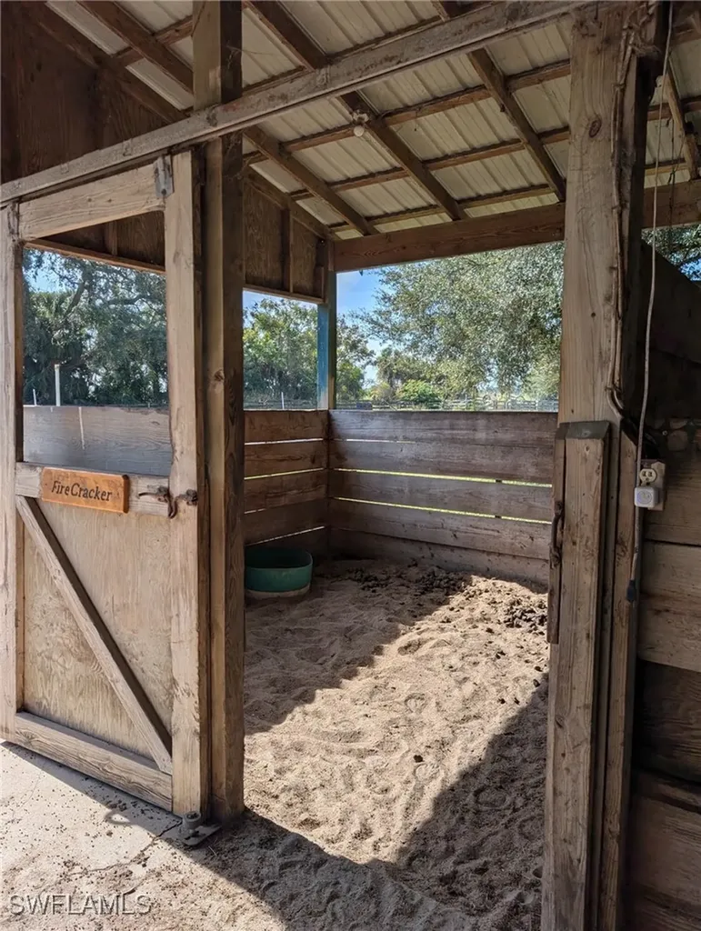 23261 Tuckahoe Road Alva FL 33920