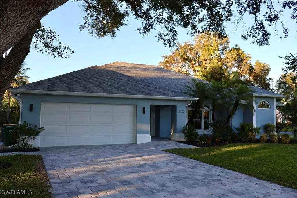 5191 Sunbury Court Naples FL 34104