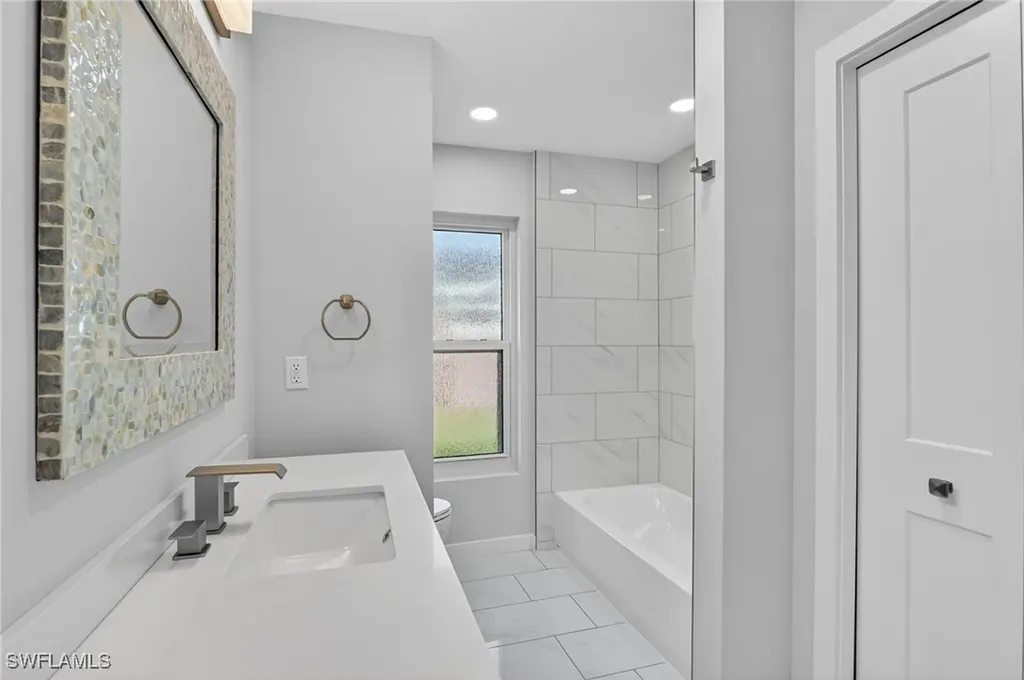 5191 Sunbury Court Naples FL 34104