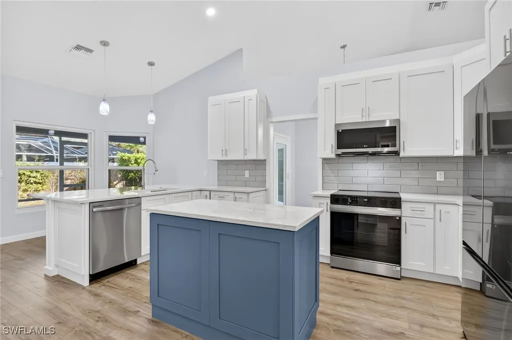5191 Sunbury Court Naples FL 34104