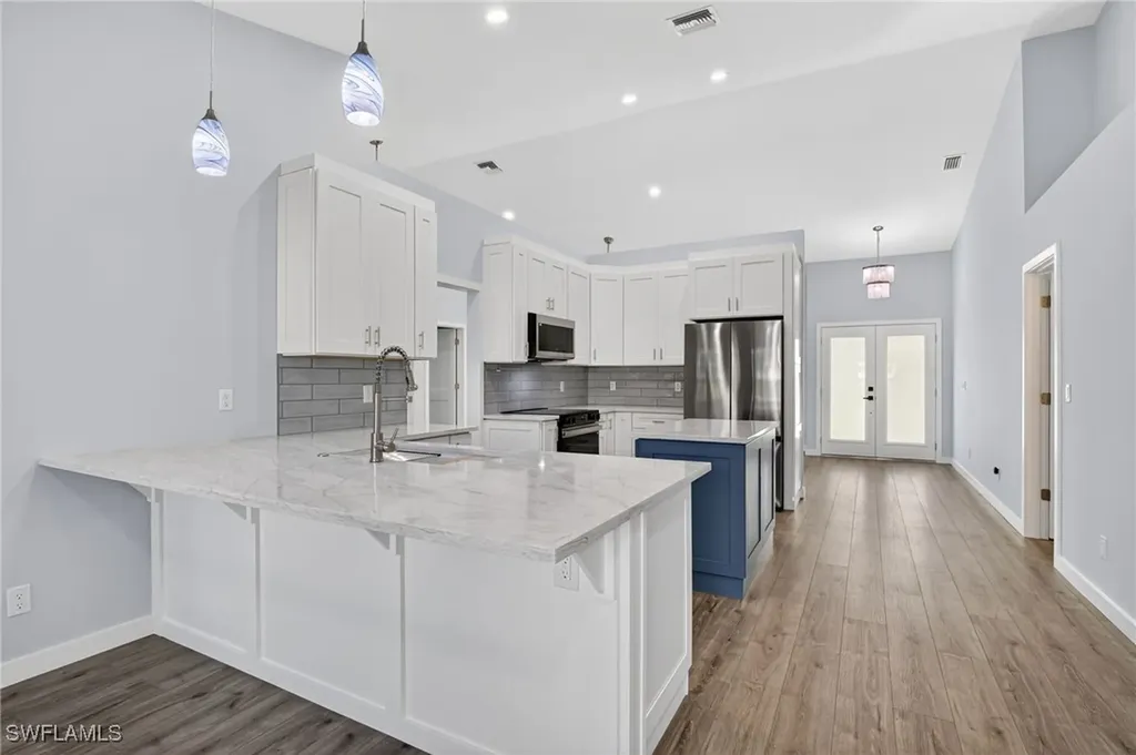 5191 Sunbury Court Naples FL 34104