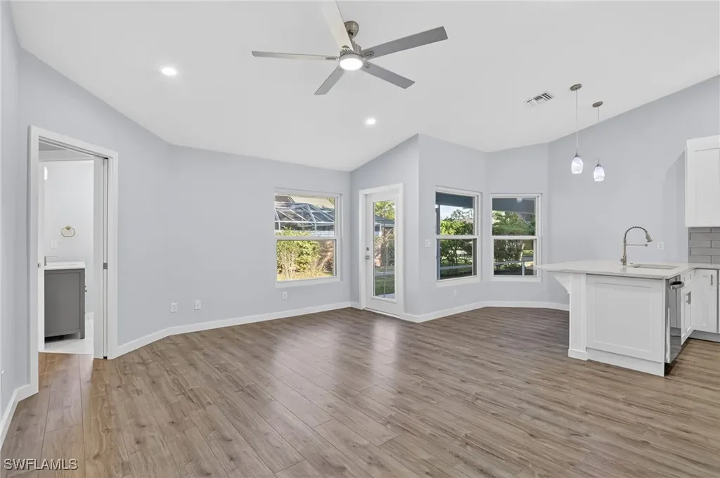 5191 Sunbury Court Naples FL 34104