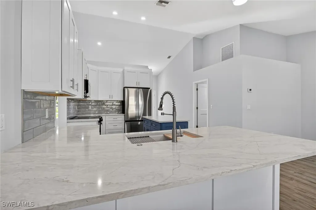 5191 Sunbury Court Naples FL 34104